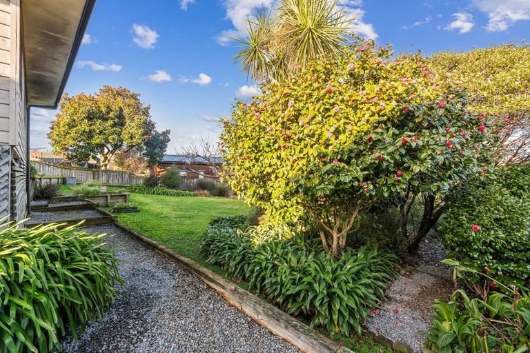 Photo of property in 6 The Avenue, Paraparaumu Beach, Paraparaumu, 5032