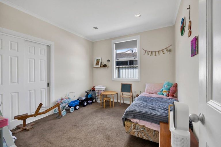 Photo of property in 35 Cordelia Street, Stratford, 4332