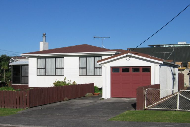 Photo of property in 2/9 Edward Avenue, Otara, Auckland, 2023