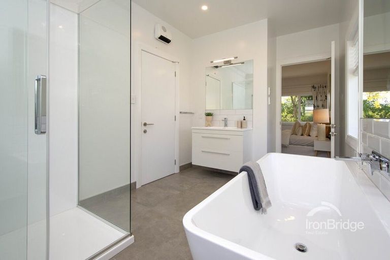 Photo of property in 241 Weston Road, St Albans, Christchurch, 8052