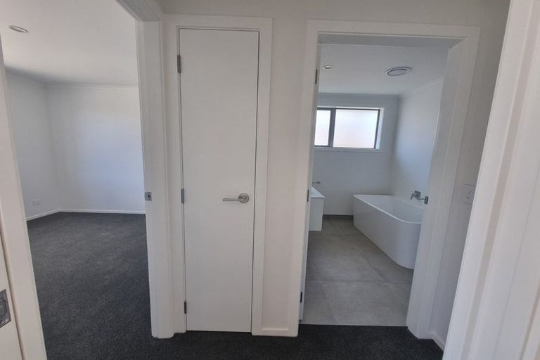 Photo of property in 8 Hauruia Way, Pyes Pa, Tauranga, 3112