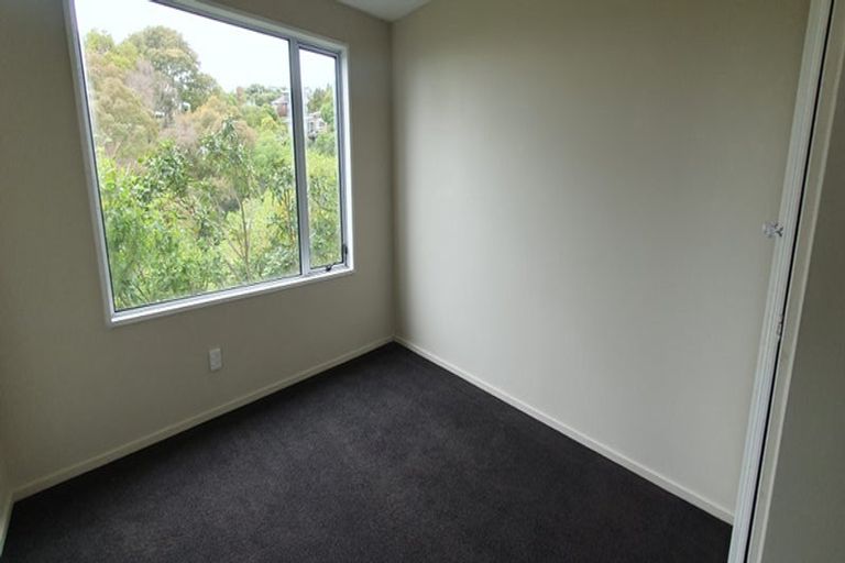 Photo of property in 151 Mount Pleasant Road, Mount Pleasant, Christchurch, 8081