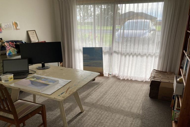 Photo of property in 166 Torkar Road, Clarks Beach, 2122