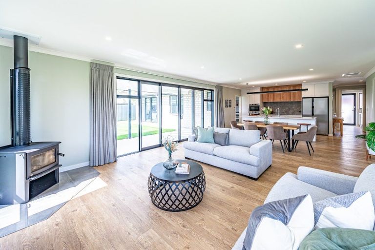 Photo of property in 39 Sussex Road, Springvale, Whanganui, 4501