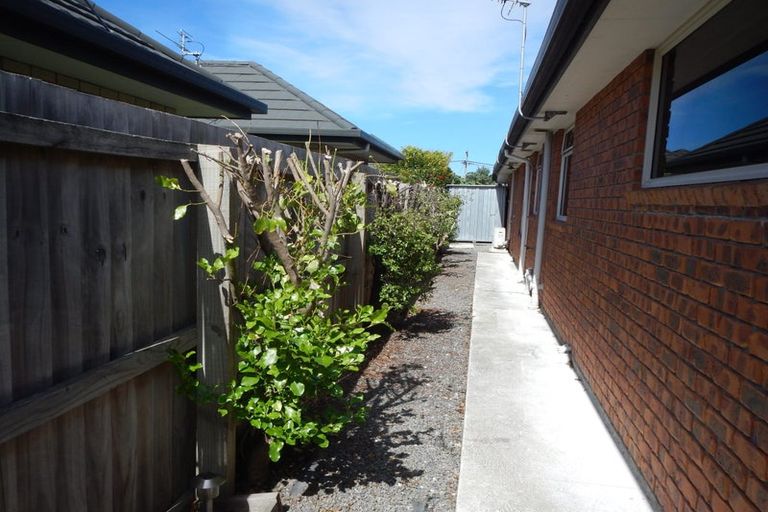 Photo of property in 16a Craven Street, Sockburn, Christchurch, 8042