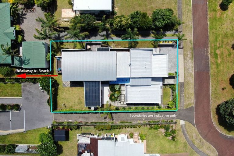 Photo of property in 12 Dunlop Drive, Pauanui, Hikuai, 3579