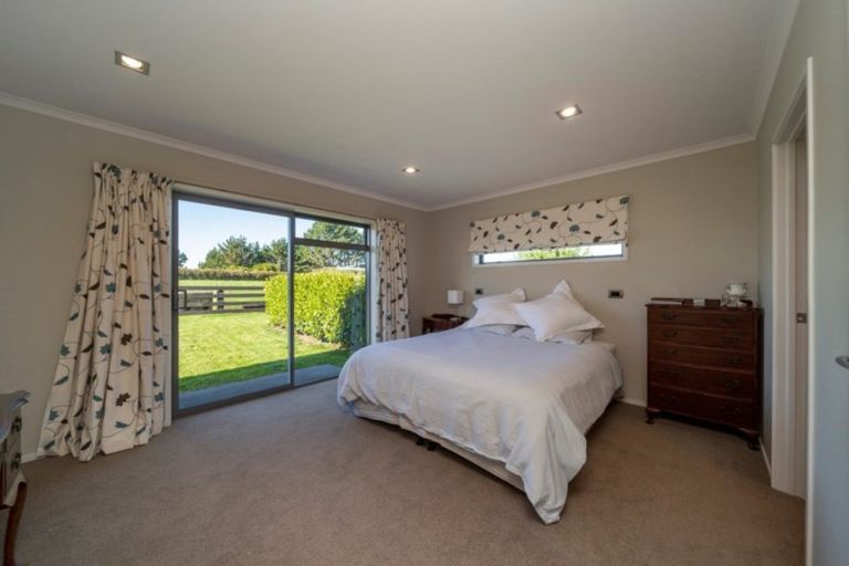 Photo of property in 396 Upland Road, Tarurutangi, New Plymouth, 4372
