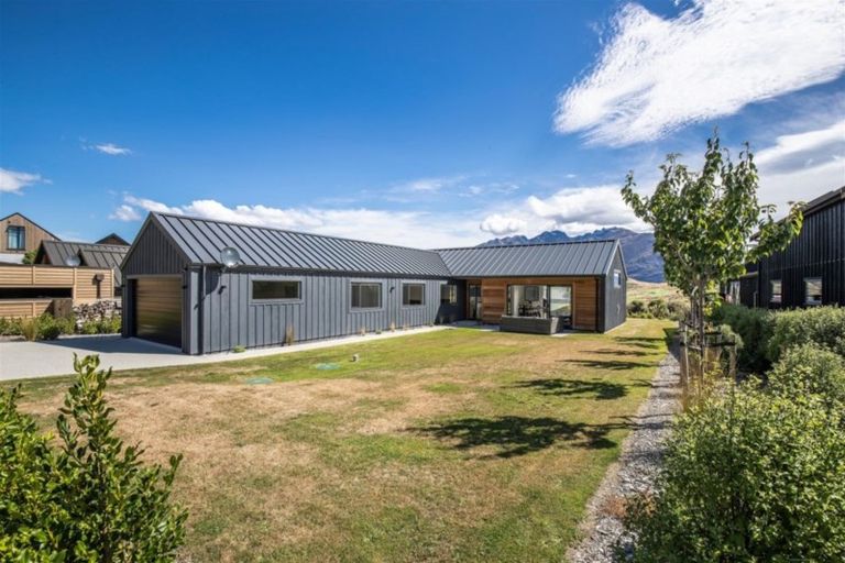 Photo of property in 3 Ellesmere Avenue, Jacks Point, Queenstown, 9371