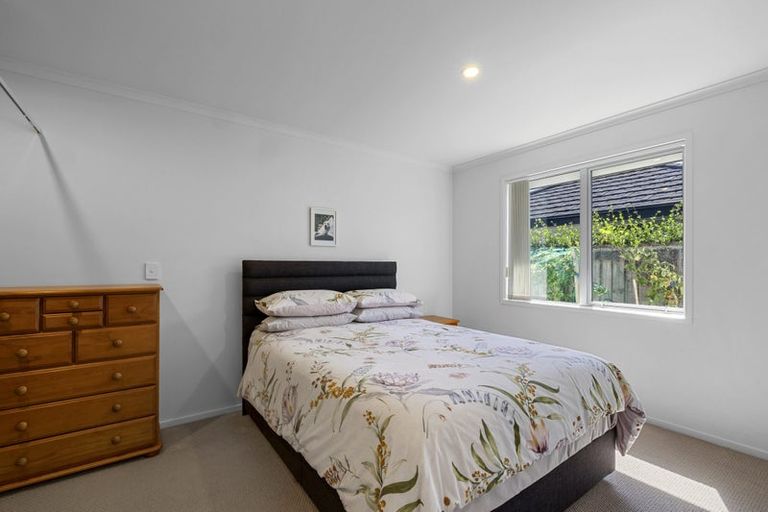 Photo of property in 4 Sawyers Way, New Plymouth, 4310