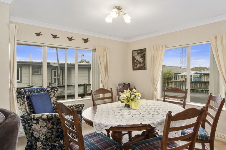 Photo of property in 30b Pooles Road, Greerton, Tauranga, 3112