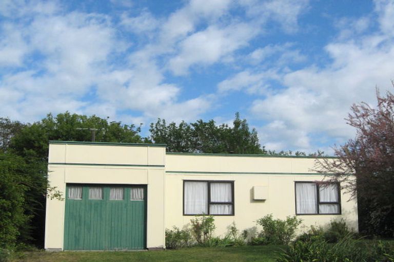 Photo of property in 9 Pine Avenue, Waikuku Beach, 7473