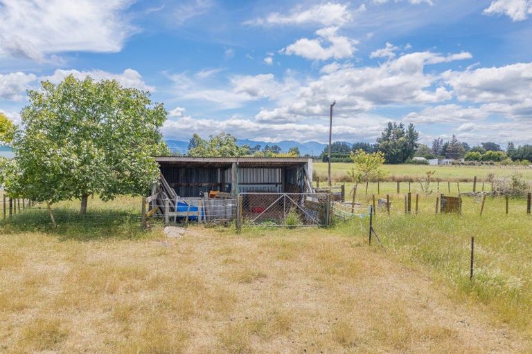 Photo of property in 6 Walter Street, Takapau, 4203