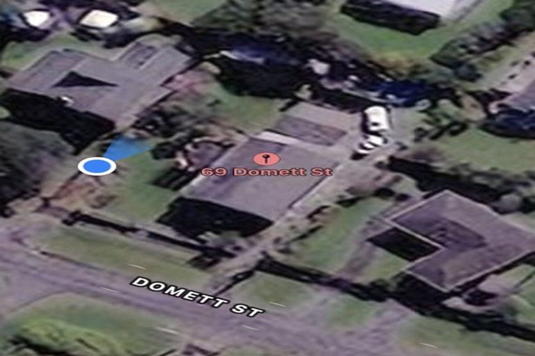 Photo of property in 69 Domett Street, Opunake, 4616