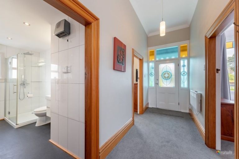 Photo of property in 104 Gibbons Street, Ebdentown, Upper Hutt, 5018