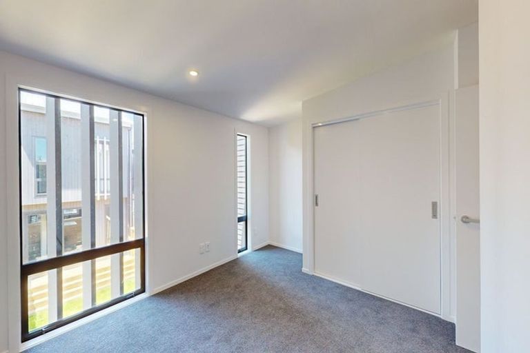 Photo of property in 12 Houhere Street, Paraparaumu, 5032