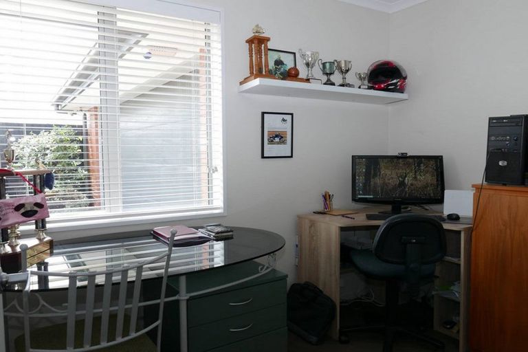 Photo of property in 118b Somerfield Street, Somerfield, Christchurch, 8024