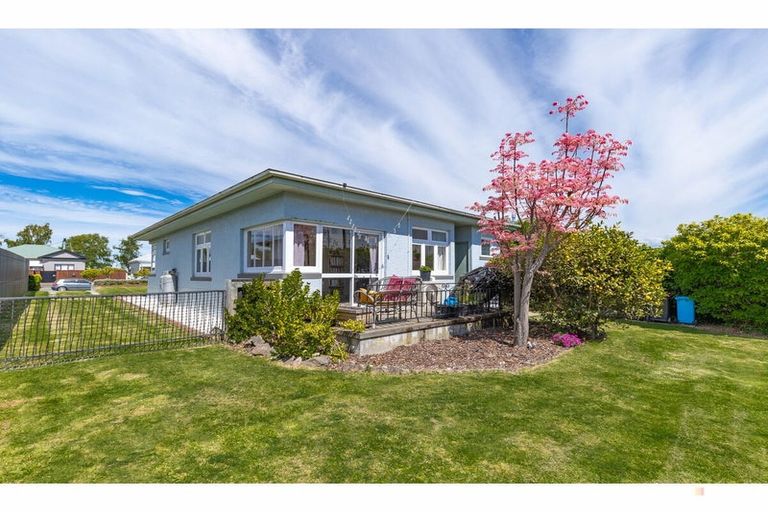 Photo of property in 19 Raymond Street, West End, Timaru, 7910
