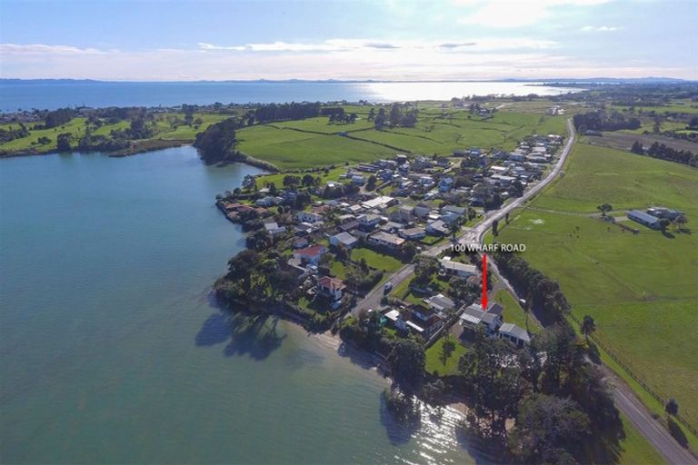 Photo of property in 100 Wharf Road, Clarks Beach, Pukekohe, 2679