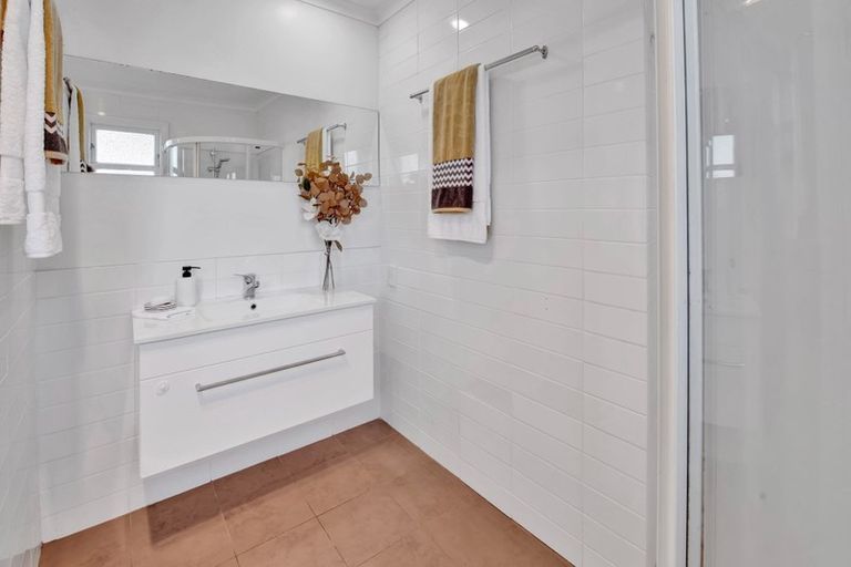 Photo of property in 410 Carrington Street, Upper Vogeltown, New Plymouth, 4310