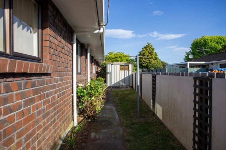 Photo of property in 55a Kempton Street, Greytown, 5712