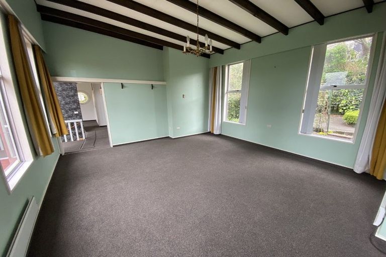 Photo of property in 12 Lovat Street, Havelock North, 4130