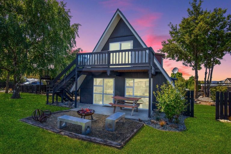 Photo of property in 20 Orchard Street, Clyde, 9330