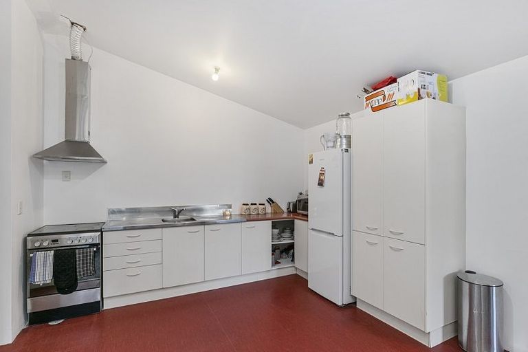 Photo of property in 246 Taranaki Street, Mount Cook, Wellington, 6011