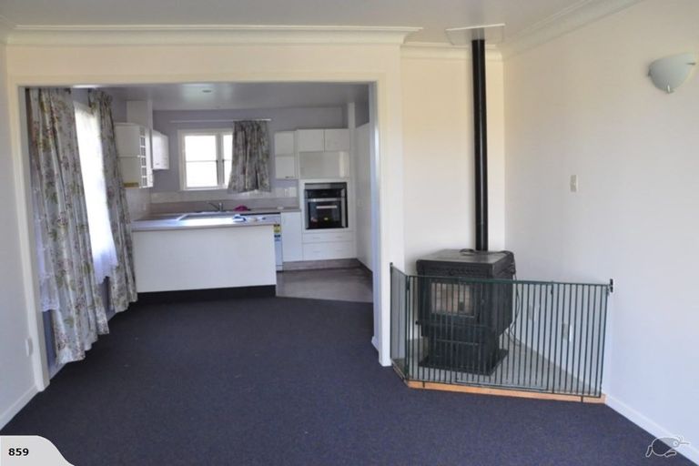 Photo of property in 1 Oakhurst Place, Russley, Christchurch, 8042