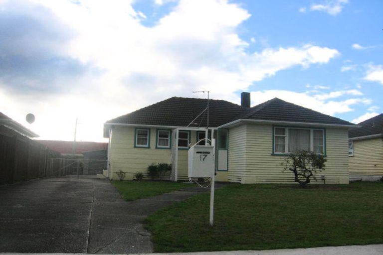 Photo of property in 17 Atiawa Crescent, Waiwhetu, Lower Hutt, 5010