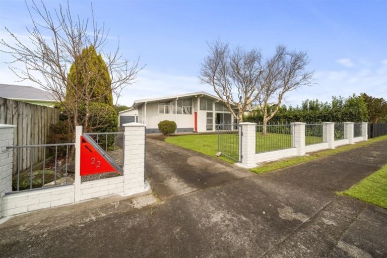 Photo of property in 22 Iredale Road, Hawera, 4610