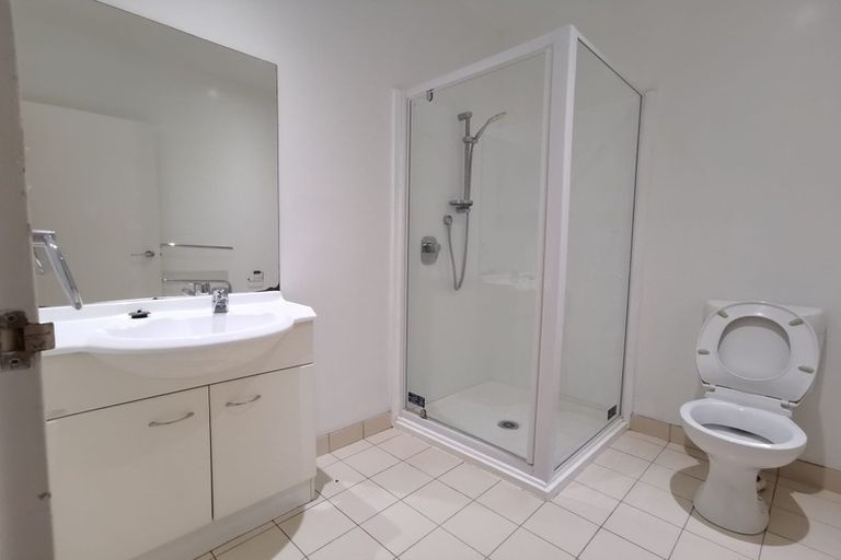 Photo of property in 329a Onehunga Mall, Onehunga, Auckland, 1061