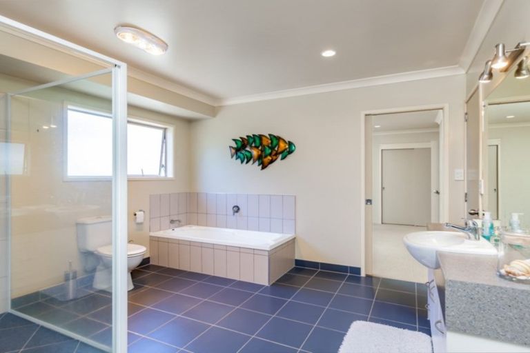 Photo of property in 6 Gerontius Lane, Snells Beach, 0920