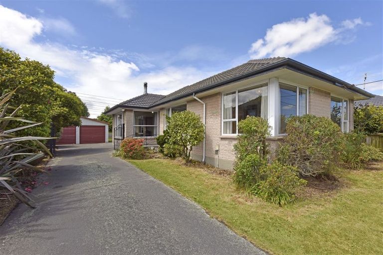 Photo of property in 22 Greenhurst Street, Sockburn, Christchurch, 8042