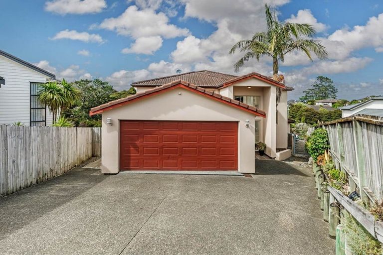 Photo of property in 11 Philadelphia Avenue, Albany Heights, Auckland, 0632