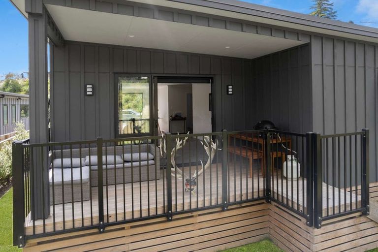 Photo of property in 10 Wrybill Way, Welcome Bay, Tauranga, 3112