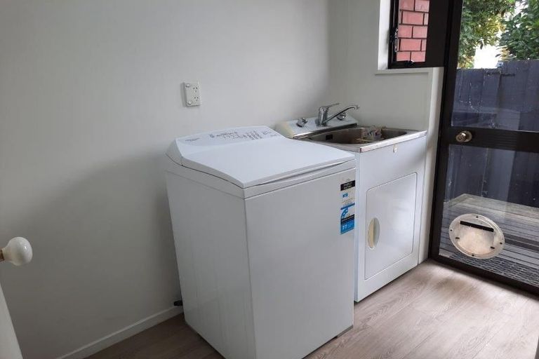 Photo of property in 2 Barrington Street, Somerfield, Christchurch, 8024