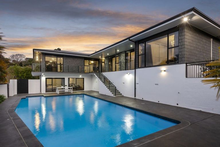 Photo of property in 37 Penruddock Rise, Westmorland, Christchurch, 8025