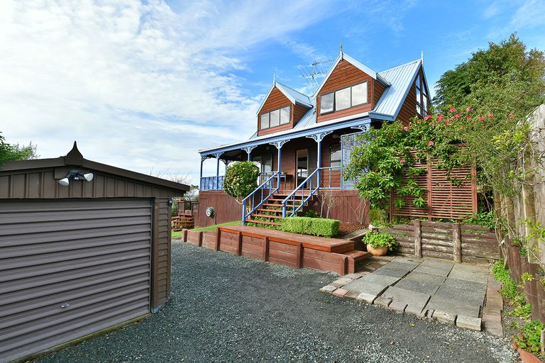 Photo of property in 462a Whangaparaoa Road, Stanmore Bay, Whangaparaoa, 0932
