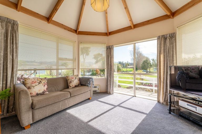 Photo of property in 25 Exeter Street, Waimate, 7924