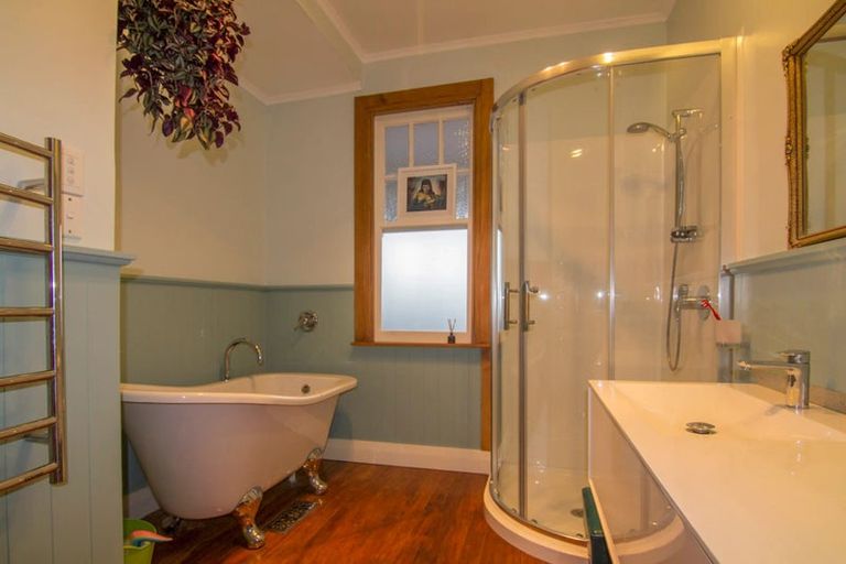 Photo of property in 8 North Crescent, Kaukapakapa, 0873