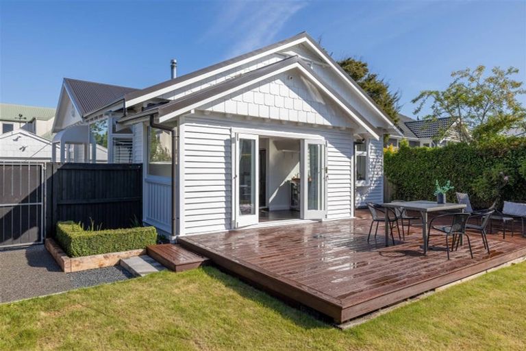 Photo of property in 138 Innes Road, St Albans, Christchurch, 8052