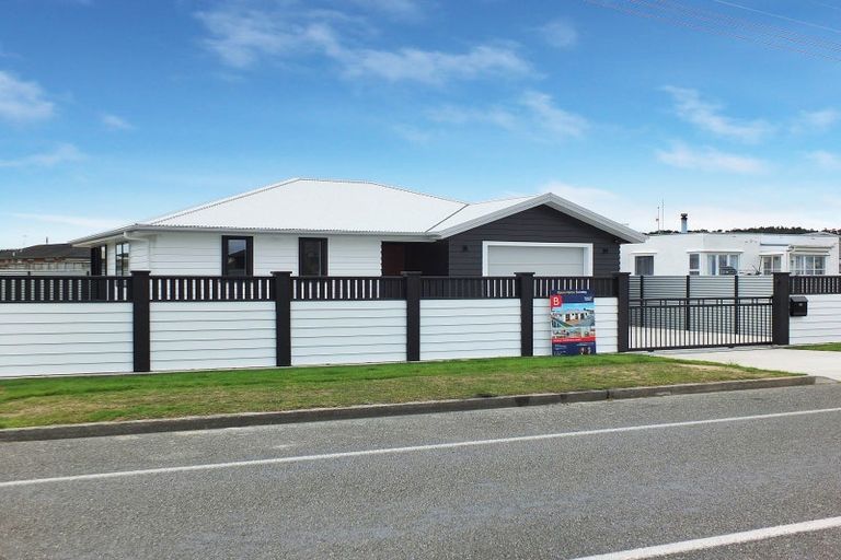 Photo of property in 85 Seabury Avenue, Foxton Beach, Foxton, 4815