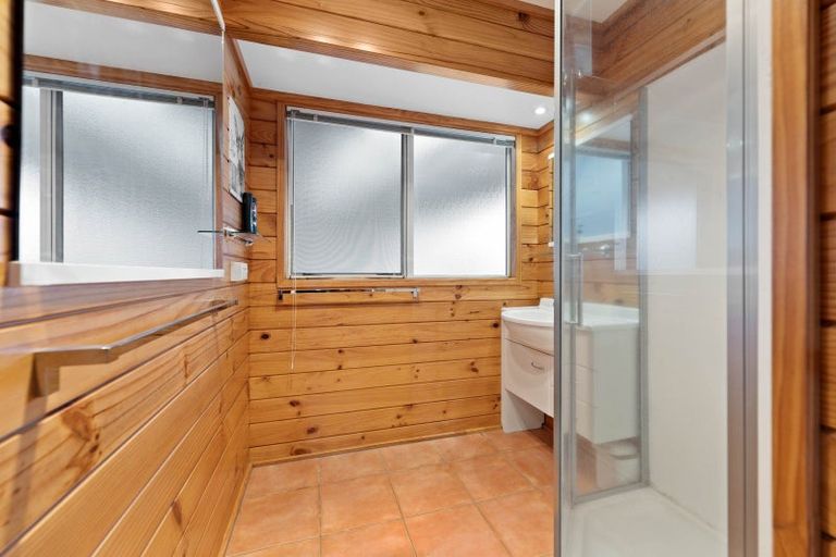 Photo of property in 17 Kutai Street, Turangi, 3334