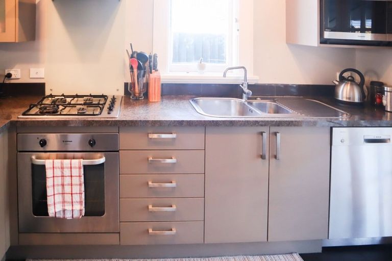 Photo of property in 28 Purchas Street, St Albans, Christchurch, 8014