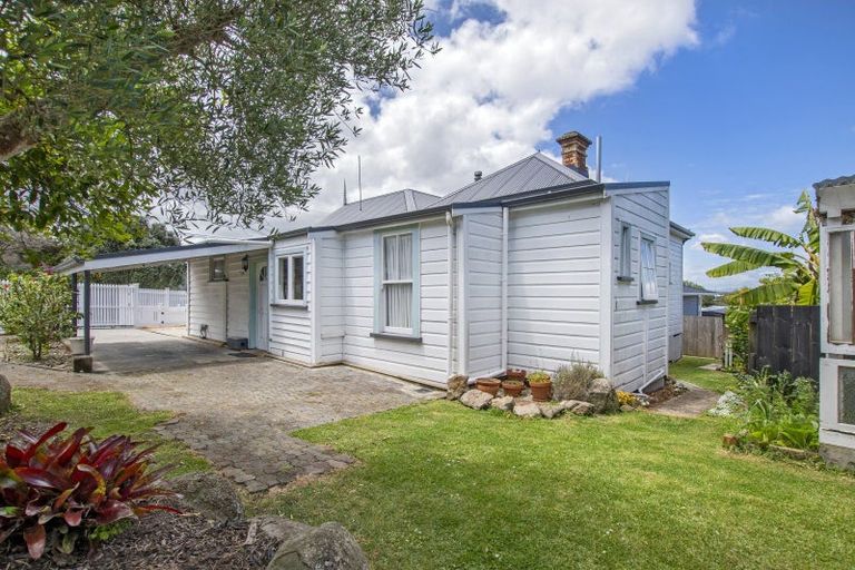 Photo of property in 11 Wilson Avenue, Avenues, Whangarei, 0110