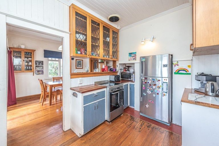 Photo of property in 27 Helmore Street, Whanganui East, Whanganui, 4500