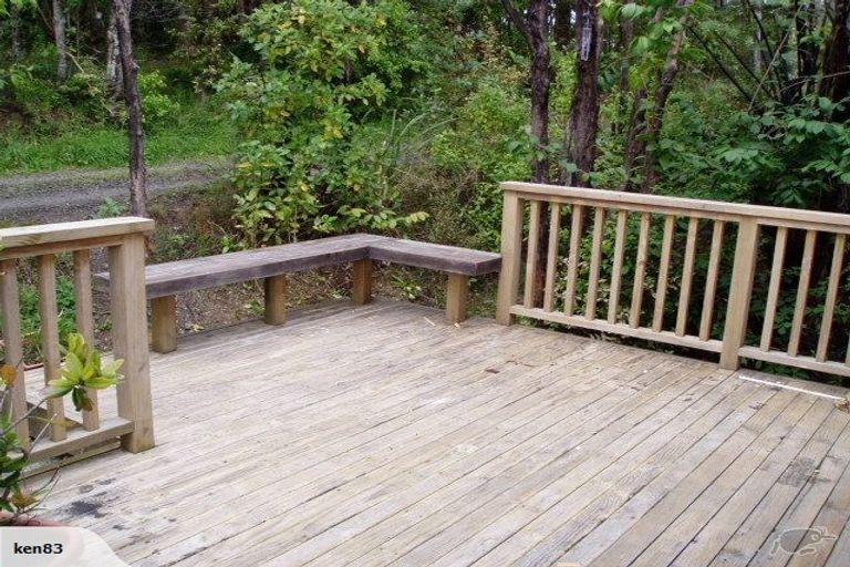 Photo of property in 52 Tinopai Road, Titirangi, Auckland, 0604