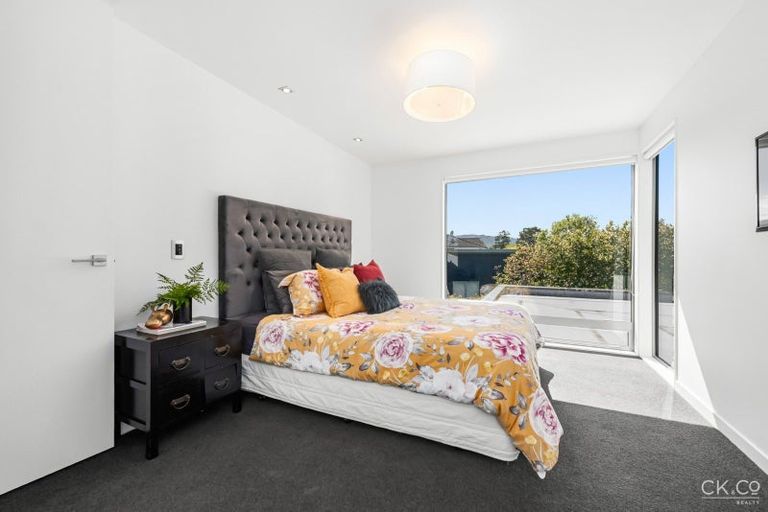 Photo of property in 11 Parkwood Grove, Trentham, Upper Hutt, 5018