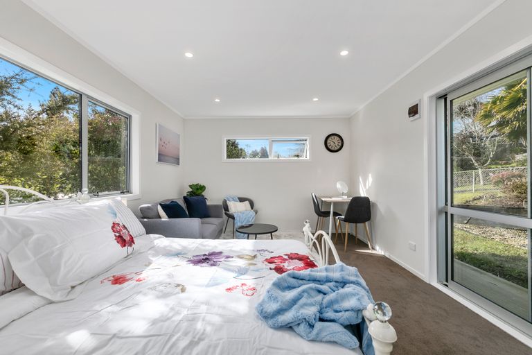 Photo of property in 18 Carina Crescent, Torbay, Auckland, 0630