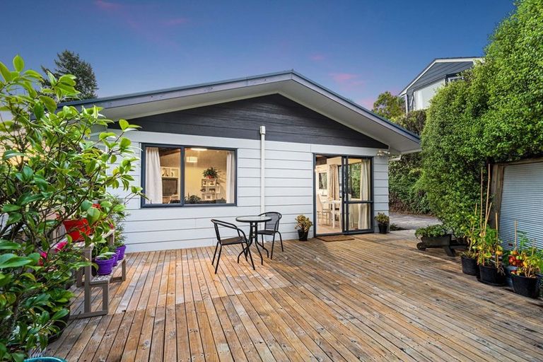 Photo of property in 84a Anich Road, Massey, Auckland, 0614